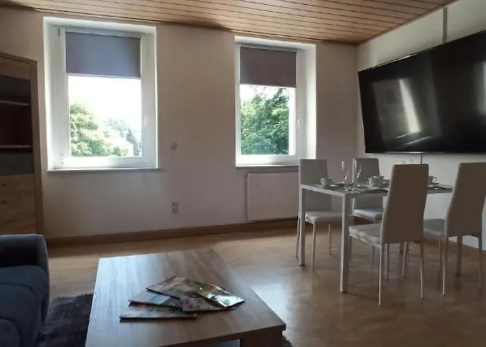Apartment Am Hofladen Hellendorf - Saechsische Schweiz By Interhome *